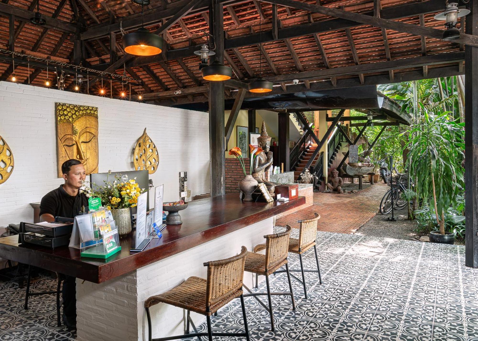 Pavillon Indochine Boutique - Hotel Сіємреап Екстер'єр фото