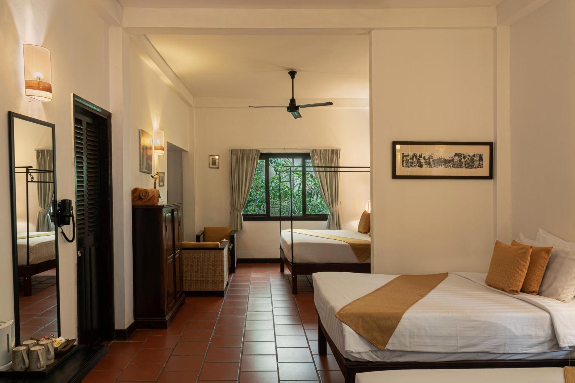 Pavillon Indochine Boutique - Hotel Сіємреап Екстер'єр фото