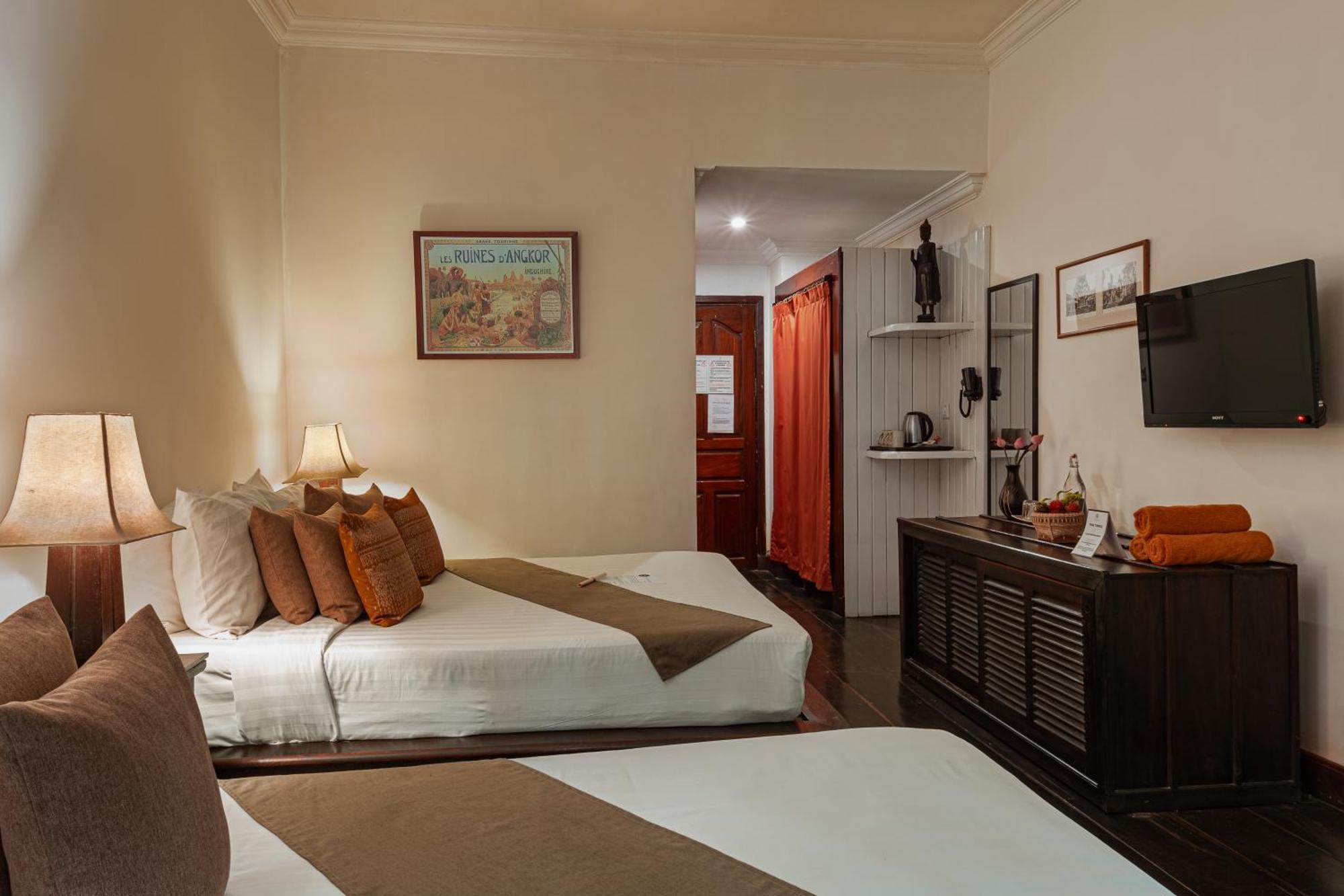 Pavillon Indochine Boutique - Hotel Сіємреап Екстер'єр фото